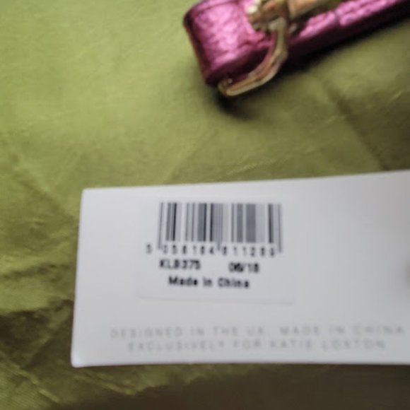 Really cute Katie Loxton clutch or make up bag. Beauti fuchsia pink. - Picture 2 of 8